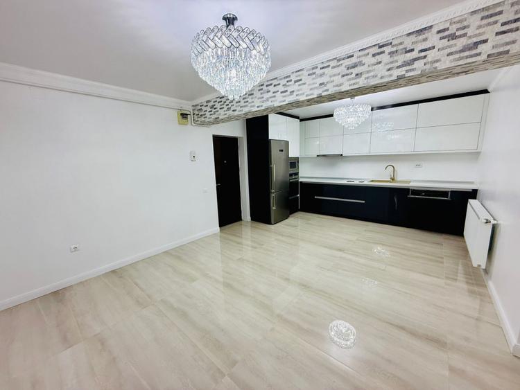 Apartament modern, nou, 4 camere, parcare, zona Florilor!