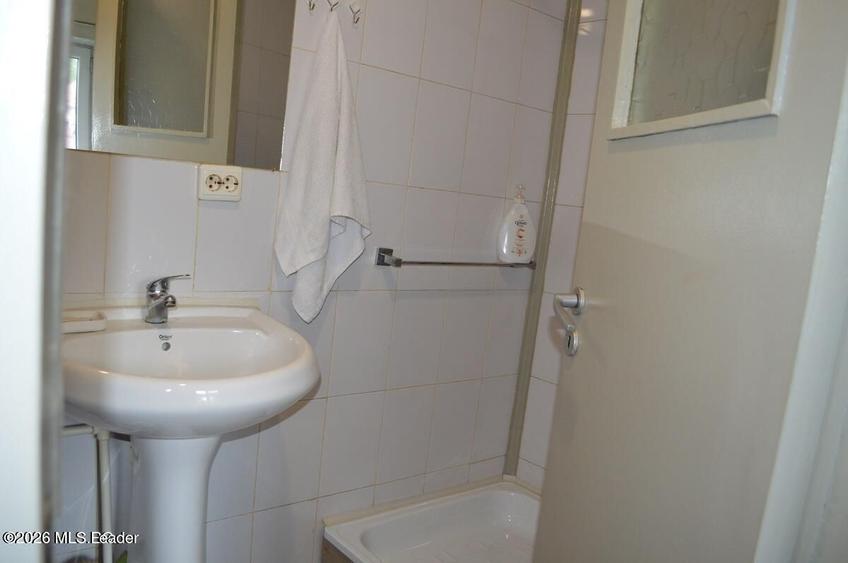 Nucsoara - Casa cu teren 600 mp