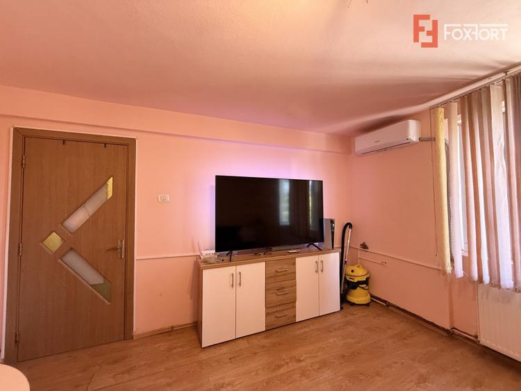Apartament cu 2 camere, de vanzare in zona Complex Studentesc