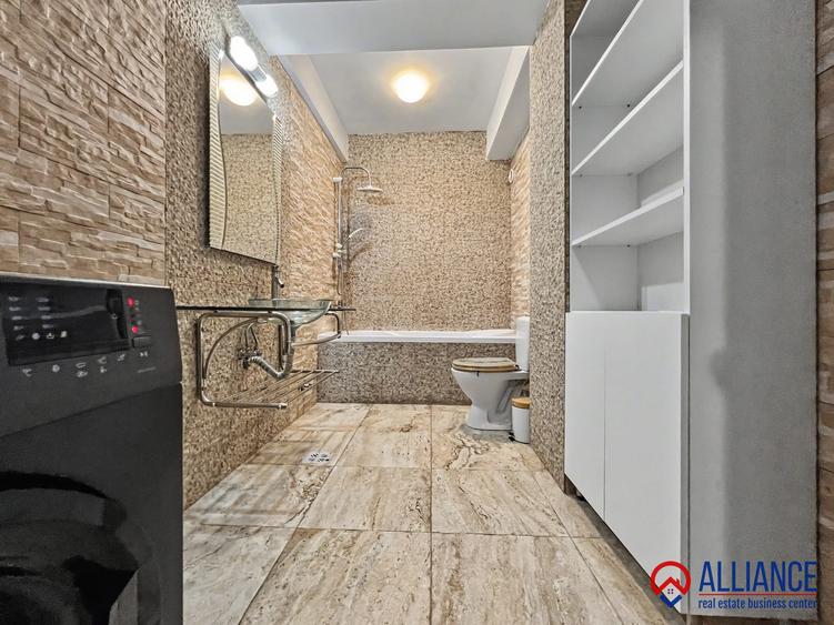 COMPOZITORI- Un apartament luminos, exact unde orașul se mișcă