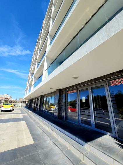 Spatiu stradal/ Disponibil imediat/ Locuri de parcare/ Vitan Barzesti 9b.