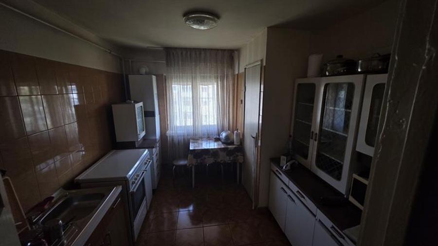 Vand apartament, Brazda lui Novac