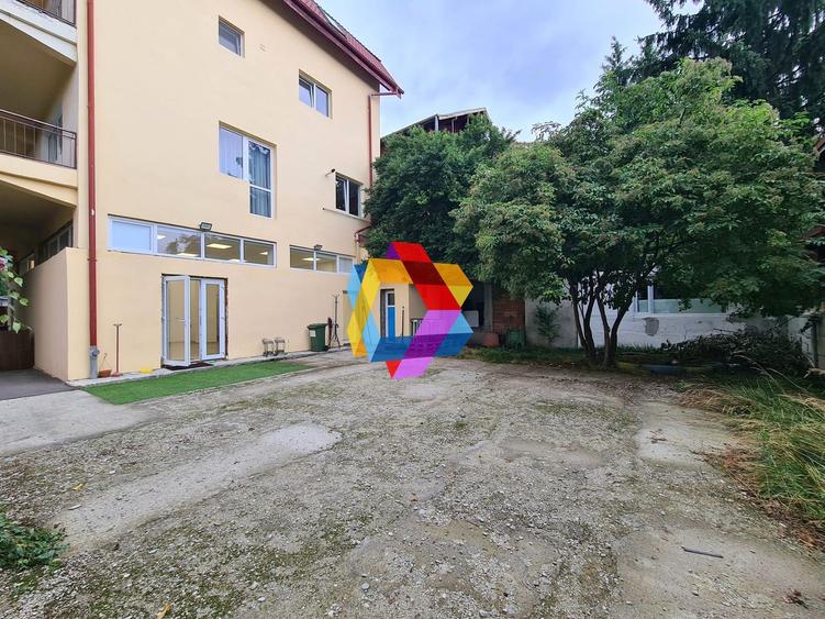 Casa de închiriat in Brașov - 400 mp