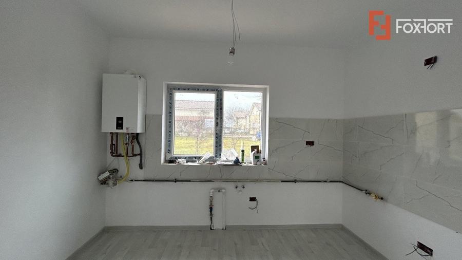 COMISION 0% Duplex cu 3 camere si teren de 287 mp, Sanandrei