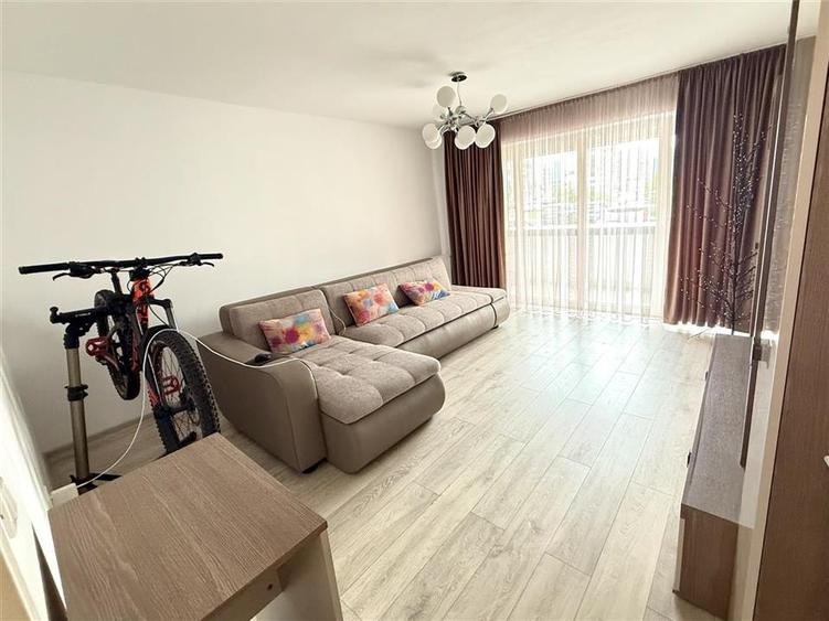 Apartament 3 Camere, Parcare, Coresi Kasper