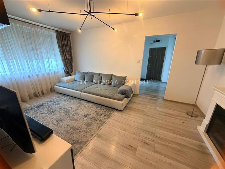 Apartament cu 3 camere decomandat Alexandru 74 mp - 16
