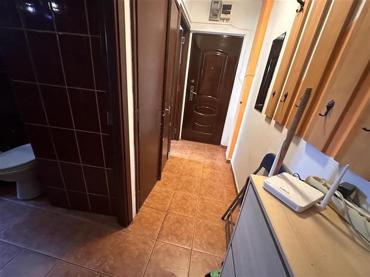 Confort 1 decomandat cu centrală propie
