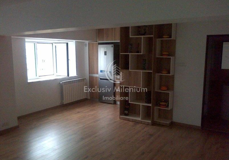 Spatiu Birou Piata Alba Iulia -Bd Unirii Birouri Vedere Stradala