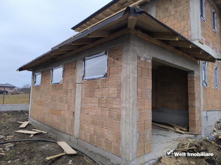 Casa individuala, 4 camere, 117 mp utili, 500 mp teren, Chinteni
