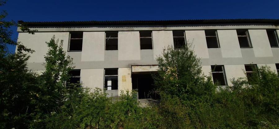 Oportunitate de investiție | Clădire industrială 721 mp | Teren 4