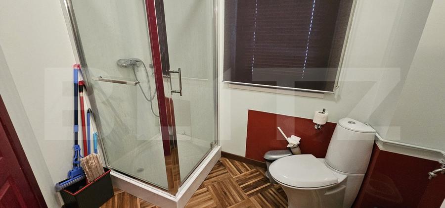 Apartament de lux cu 4 camere, 148 mp, la etajul 1, Targoviste