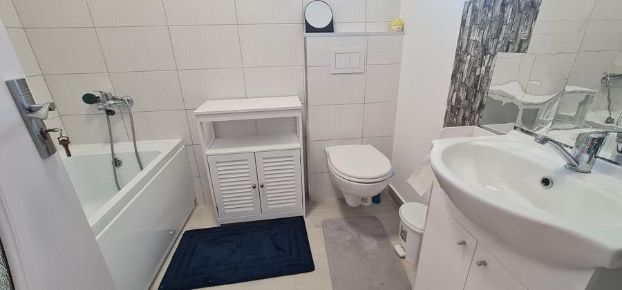 Casa 4 camere mobilata si utilata in Cartier Izvor Tarlungeni Brasov