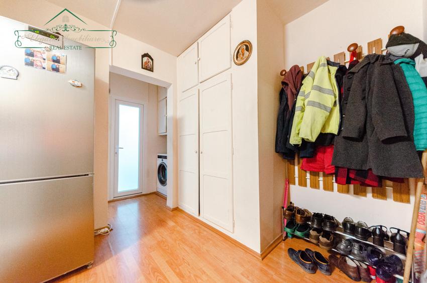 Apartament 2 camere decomandat cu centrala proprie, zona 700 Micalaca, Arad