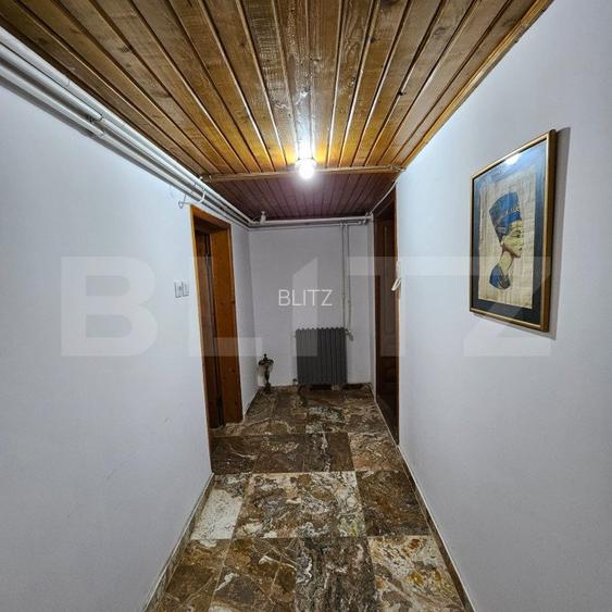 CASA 4 camere, 180 mp , zona ultracentrala B-dul cu Castani - 2