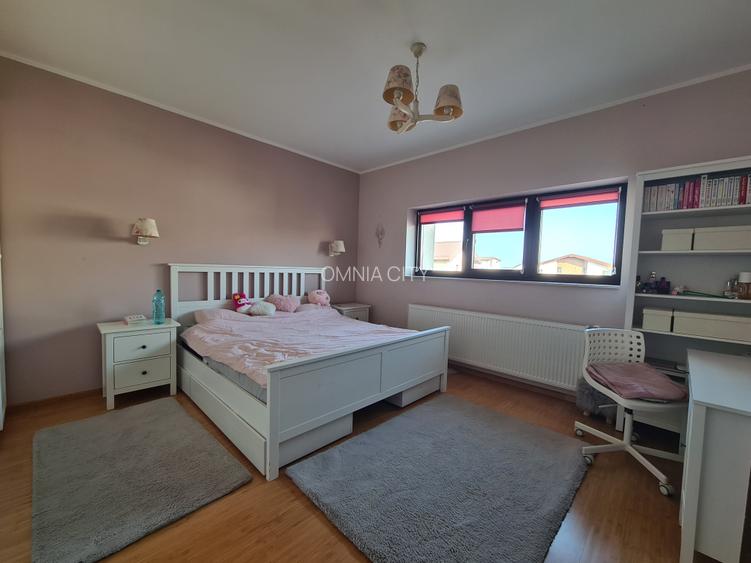 OMNIA-Proprietati alese! Casa ta. Asfalt,canalizare. Spatioasa, surprinzatoare! - 23
