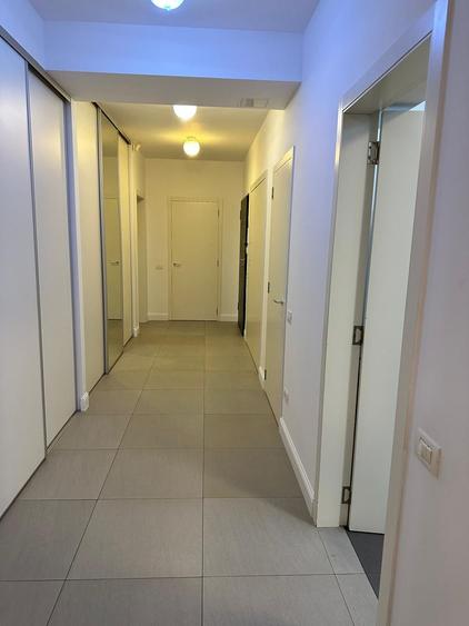 Apartament de inchiriat 5 camere - zona BANEASA.