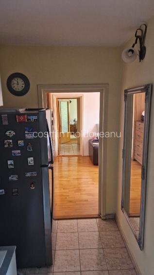 Vand apartament 2 camere - 2