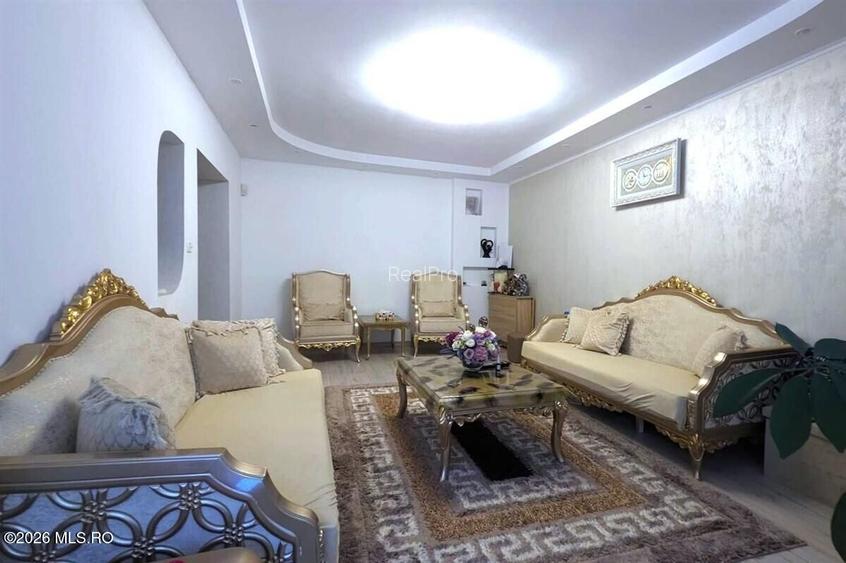 Techirghiol - Centru, casa tip duplex P+M, lot 293 mp si 154 mp utili! - 8