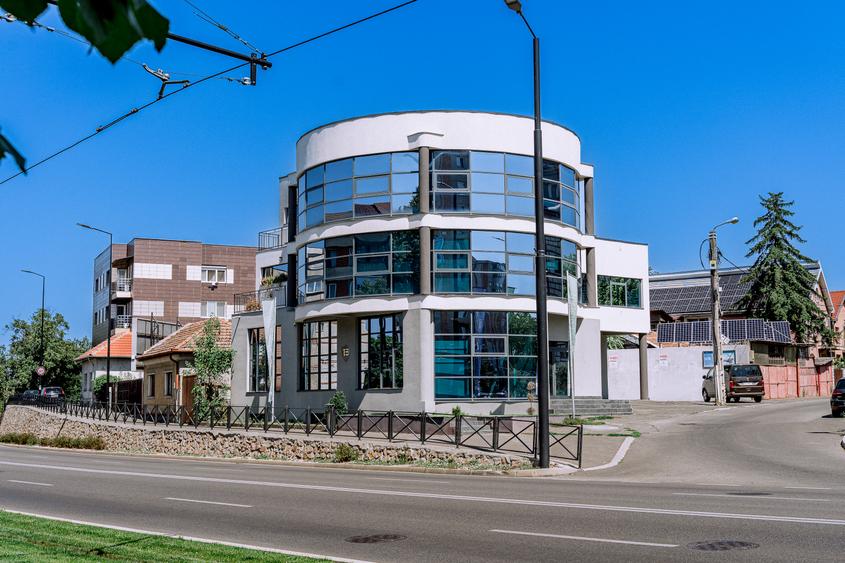 Spațiu comercial reprezentativ de închiriat | Parter | Nufărul, Oradea