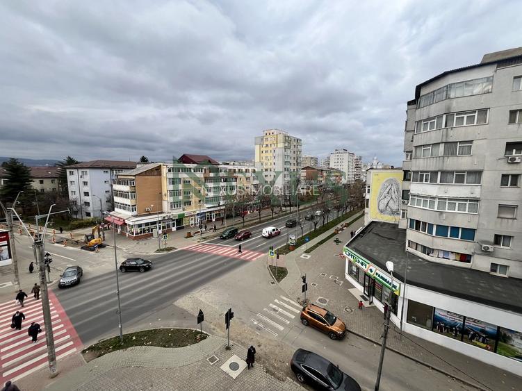Apartament 2 camere de închiriat, Calea Republicii - 10