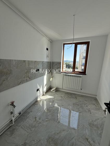 Apartament 3 camere renovat ca la carte zona OMV Campina - 7