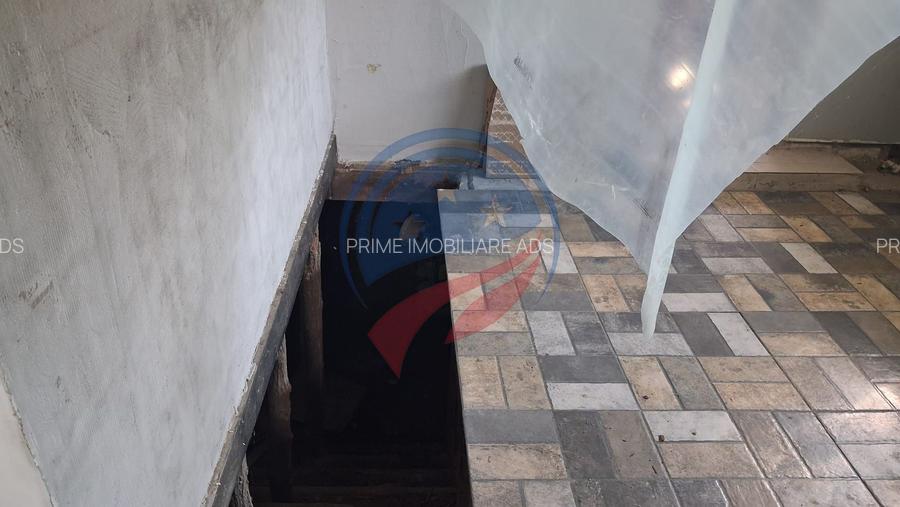 Casa 3 camere, teren 736 mp, de vanzare în Bailesti