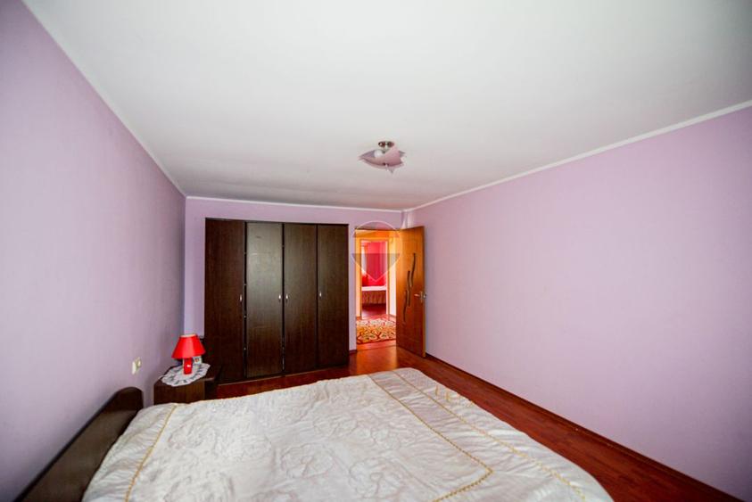 Casa P+1 de vanzare, Bolintin Vale, 230mp utili, curte de 490 mp