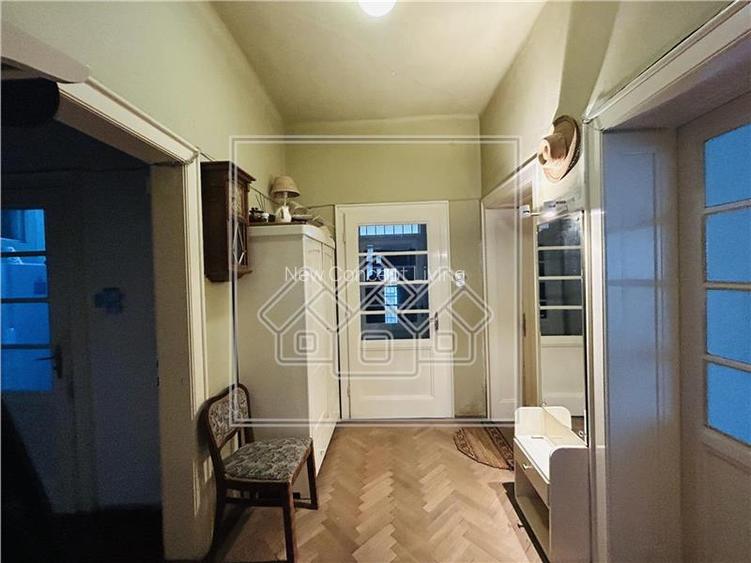 Casa individuala, teren de 900 mp utili, Zona Calea Poplacii - 6