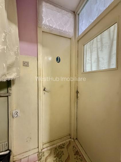 Apartament 2 camere, semidecomandat, etaj 3, zona Dambovita - 8