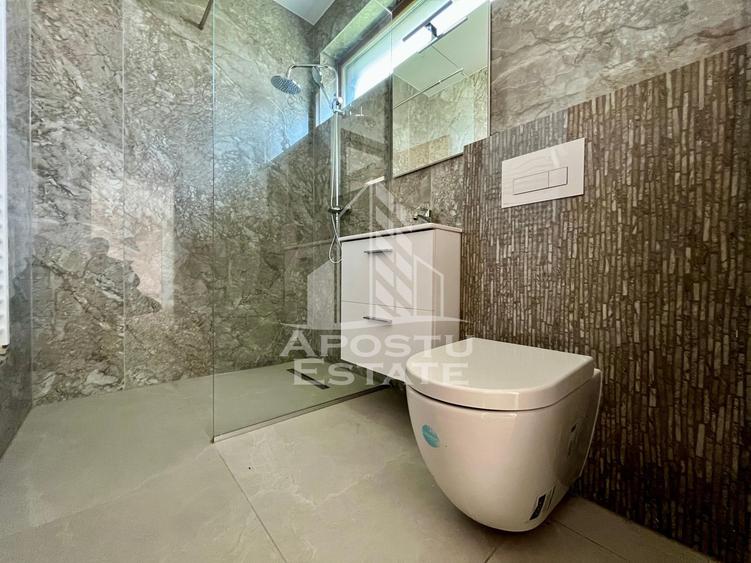 Casa Eco cu 4 camere, 3 bai, in Dumbravita