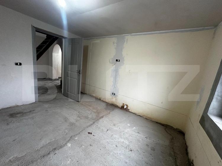 Casa P+M si 400 mp teren, zona Stanesti