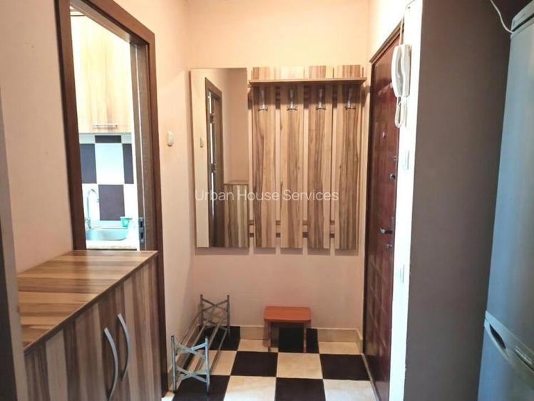 Apartament 3 camere semidecomandat, partial mobilat, zona Titan - 7