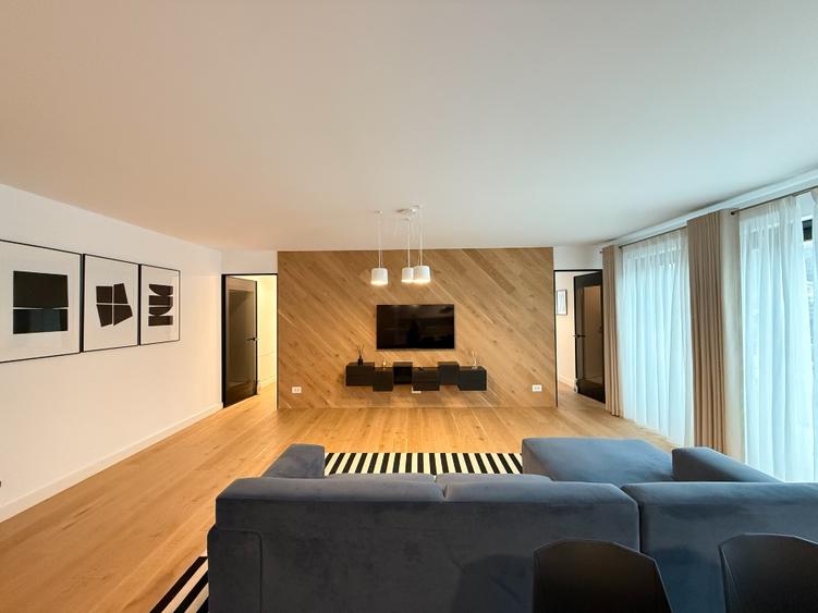 Apartament de lux cu 3 camere în Complex Rezidențial Stejeriș – Drumul Poienii,