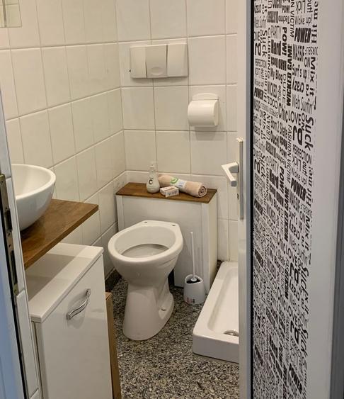 UNIRII,locatie exceptionala-n inima Capitalei,stradal,monolit,parcare,terase,sud