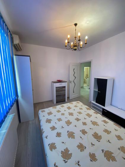 Apartament 3 camere, 2 bai, parcare, zona Lombului, Dâmbul Rotund