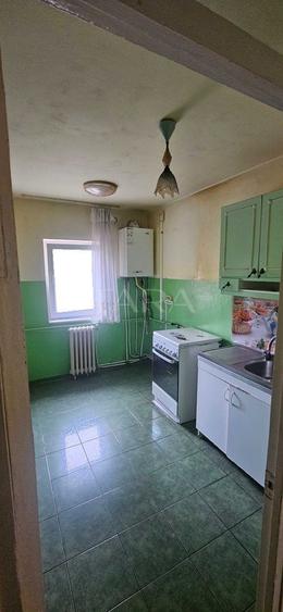 Apartament cu 4 camere,  zona Dambul Rotund