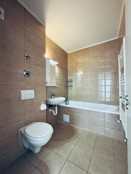 Apartament cu 2 camere de vanzare in Avantgarden Bartolomeu,nemobilat,et 3/8