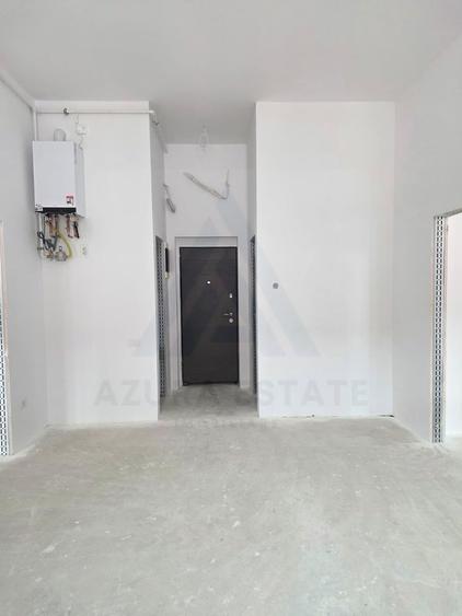 Apartament renovat 3 camere 2 bai 85 mp si pivnita în zona Central