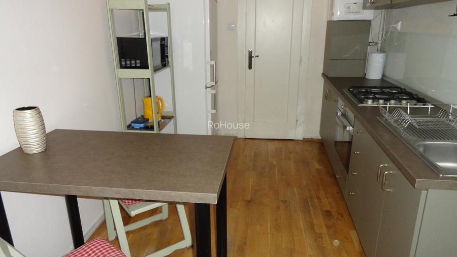 Apartament cu o camera situat in zona centrala, aproape de P-ta Avram Iancu - 15