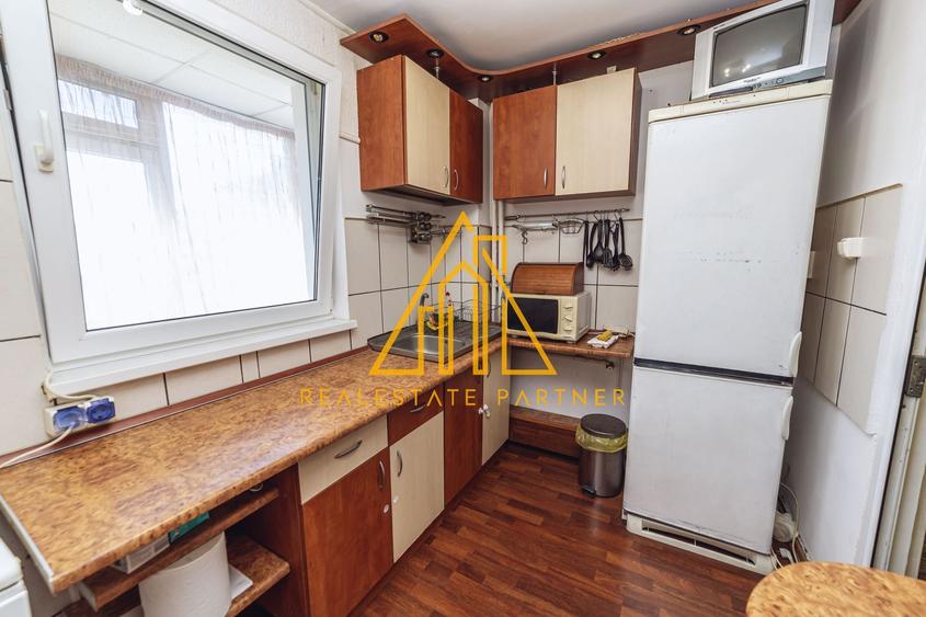 Apartament 3 camere semidecomandat – Berceni, Sector 4, aproape de Sun Plaza