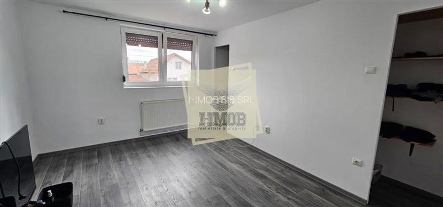 Vila cu 10 camere | piscina | anexa | garaj | la 15 min de Sibiu - 8