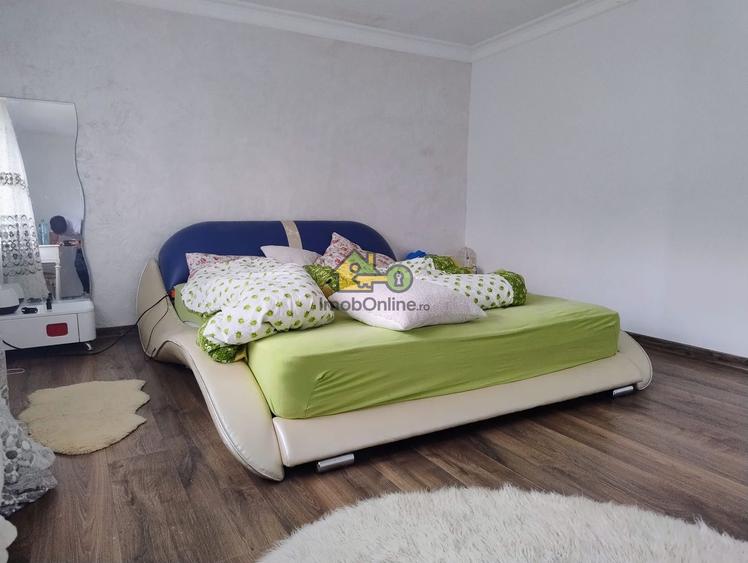Vilă elegantă cu design luxos și grădină superb amenajată în Șag