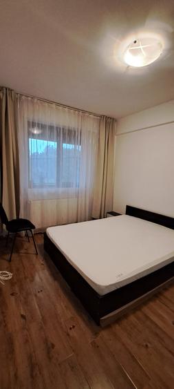 Apartament de 2 camere, 50 mp, centrala, balcon, Jiului