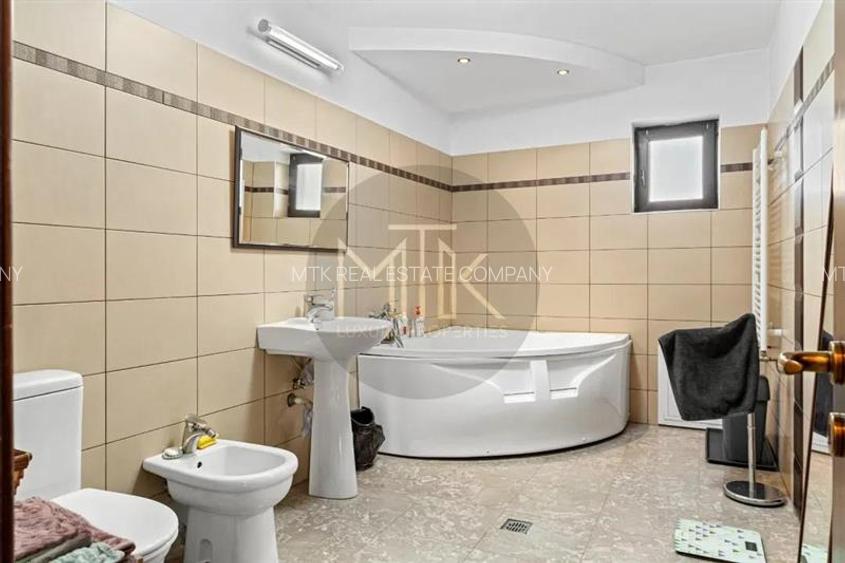 Vila 6 camere I Otopeni I 4Locuri de parcare