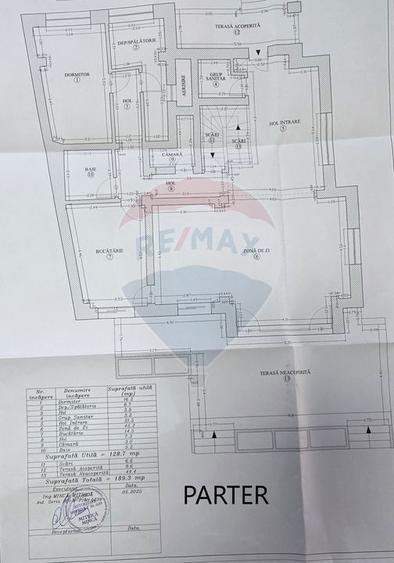 Vila D+P+E+M, 8 camere, 520 mp, pe malul Lacului Mogosoaia