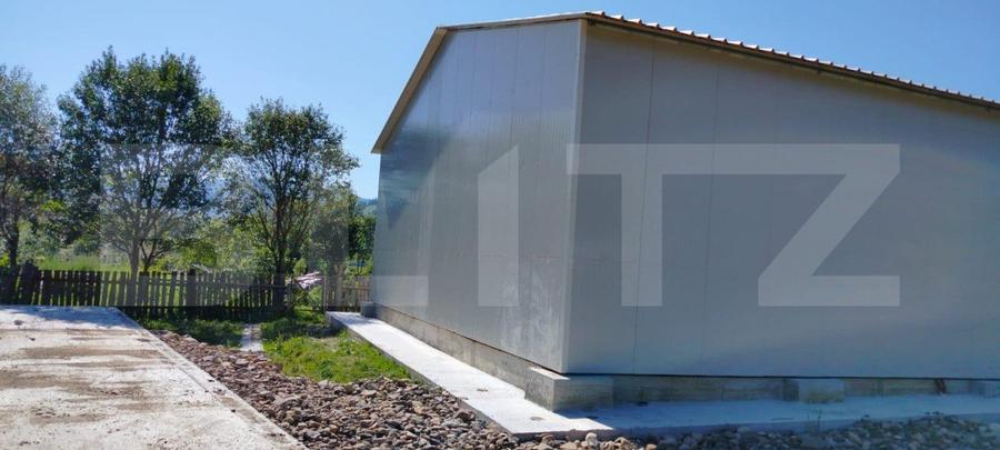 Hala de 264 mp utili pe 1971 mp teren in Vatra Moldovitei