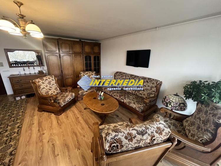 APARTAMENT 2 Camere Decomandate I Etaj 1 I Zona CETATE M-uri I Mobilat Complet