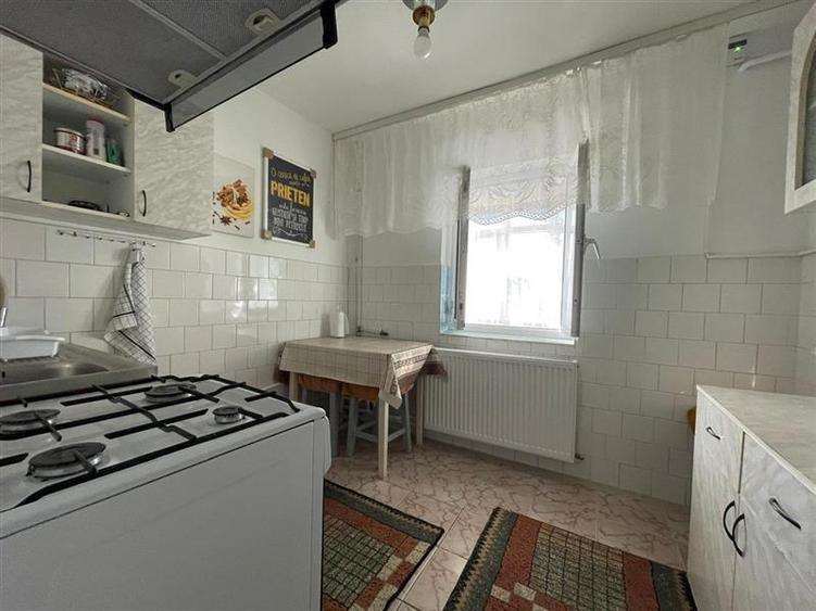 Apartament 3 camere de inchiriat zona E3 -Tulcea