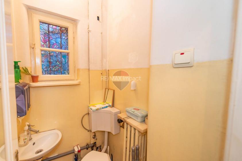 Casa de vanzare, 138 mpu, 244 teren, curte, garaj,  Cartierul Domenii - 14