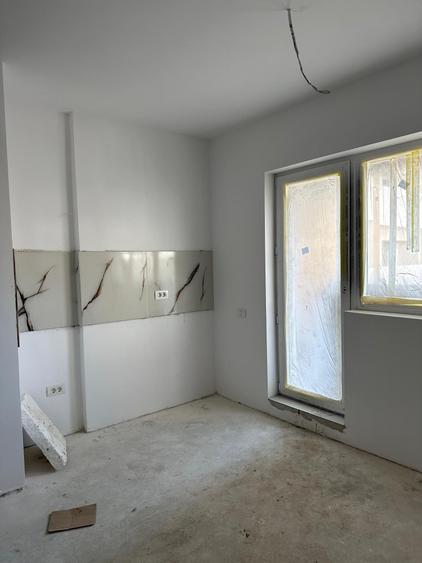 3 camere open-space - Metrou Berceni, Bloc Nou
